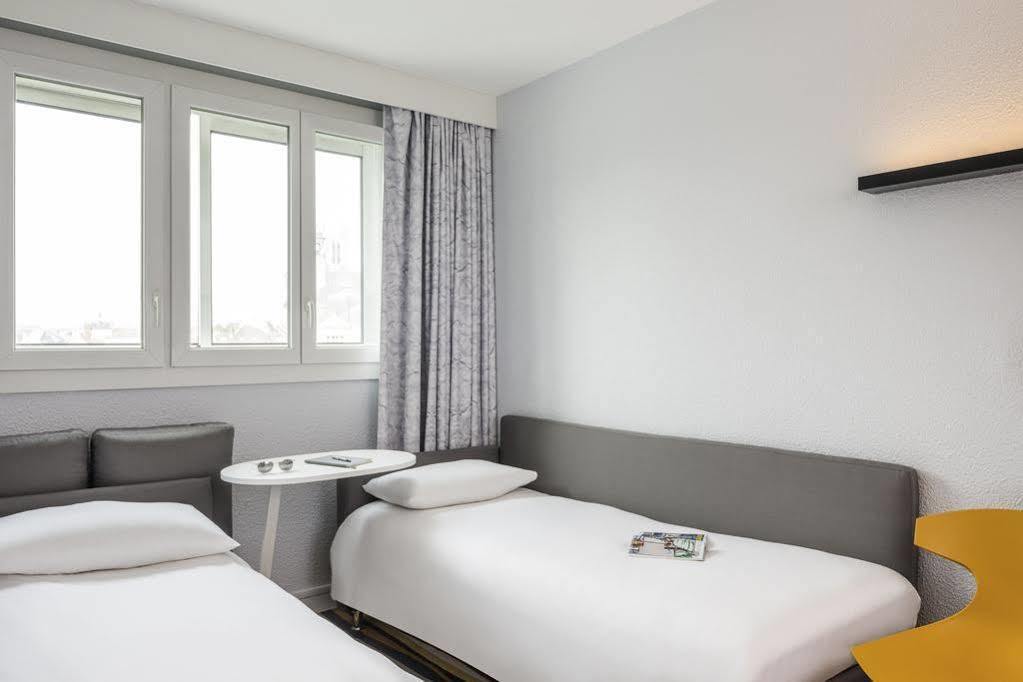 Hotel Ibis Styles Meaux Centre Exterior foto
